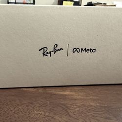 RayBan Meta Smart Glasses With Transition Lenses 
