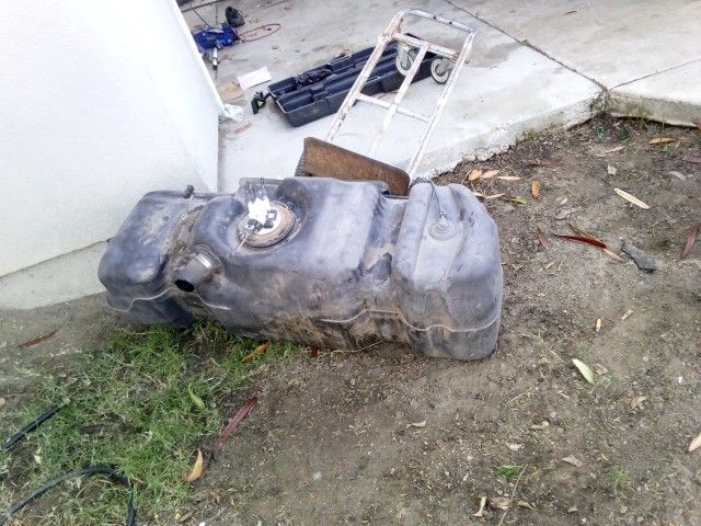 04 Silverado Fuel Tank Working Condition 