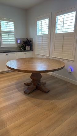 Dinning Table
