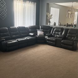 3 piece Leather Reclining Sectional