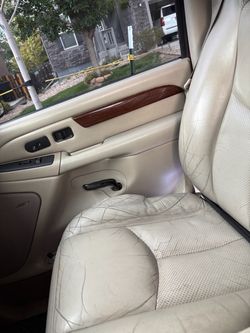 2004 Cadillac Escalade