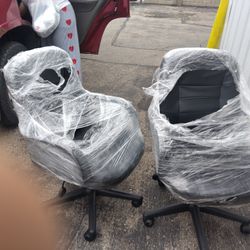 2 Real Leather Flawless Spinning Chairs