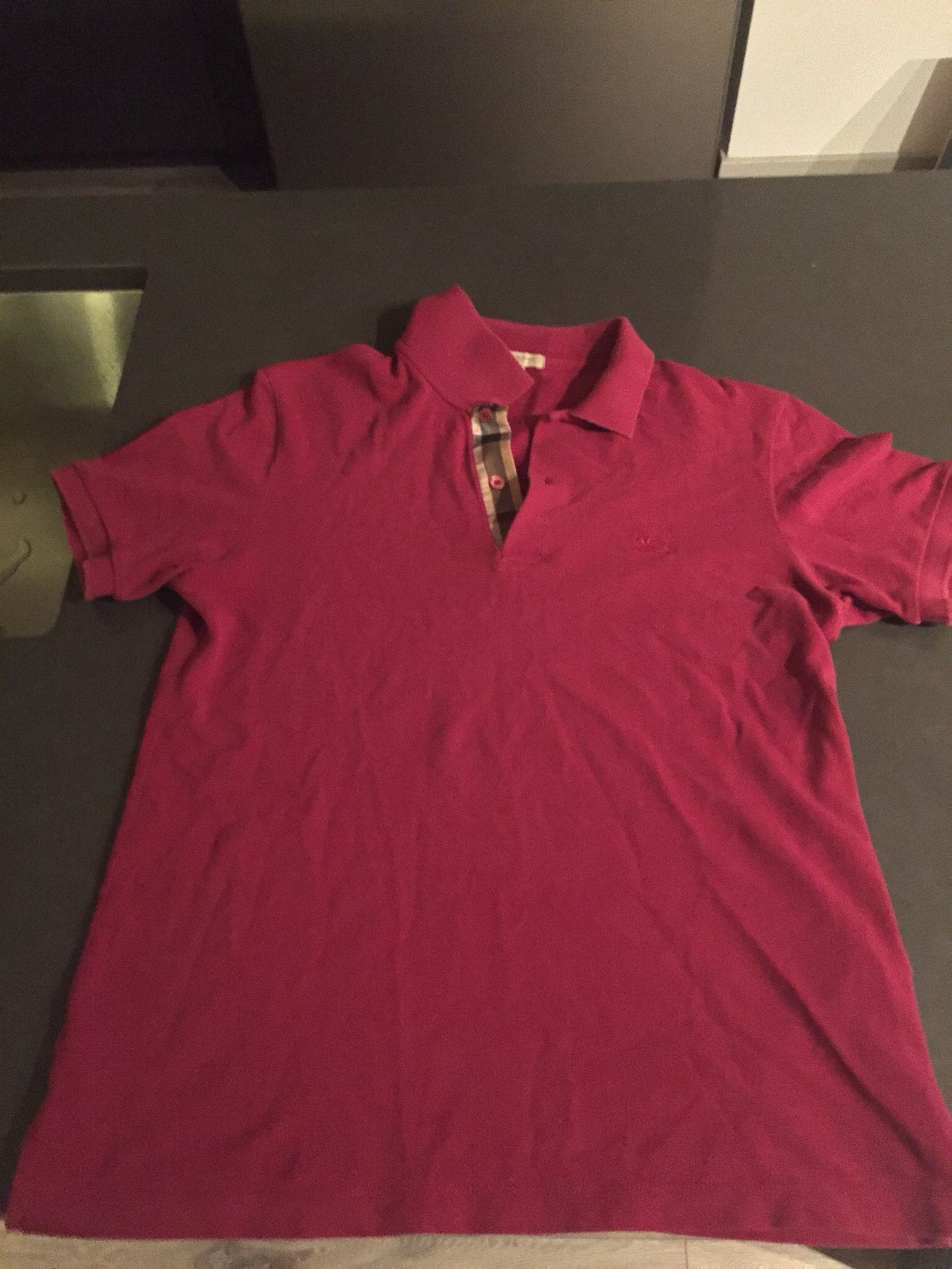 Men’s Burberry Polo Pick up only Size Small