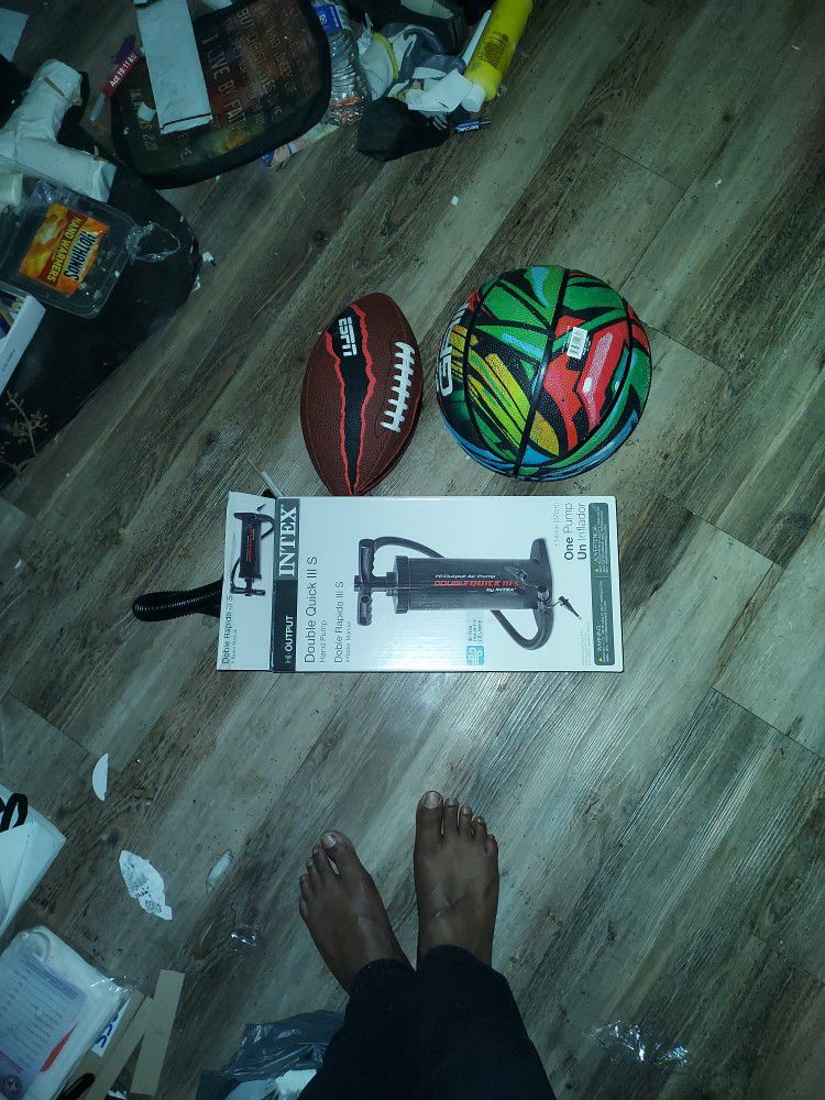 Bundle Pack -Football/BasketBall/Air Mattress Pump