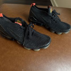 Nike Vapor Max Women’s Size 9
