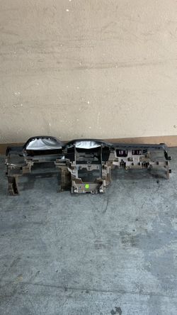 (118) 18-21 Chevy Chevrolet Traverse Dash Panel 2018 2019 2020 2021