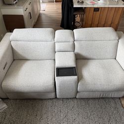 Power Recliner w/Built In Stereo