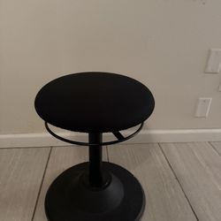 Ergonomic Wobble Stool 