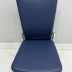 Dinning / Kitchen Chairs - Reclining 