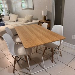 Dinning Room Table With Chairs