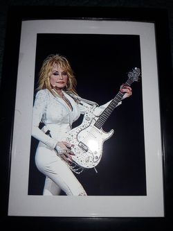 DOLLY PARTON PICTURE
