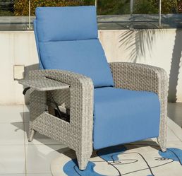 New Outdoor Recliner Chair Reclining Patio Chairs with Adjustable Back up to 150°Lay Flat and Extended Footrest, Wicker Recliner Chairs