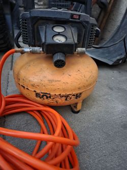 Air compressor