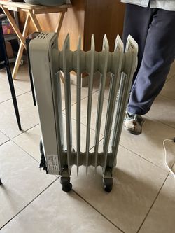 Oil-Filled Radiant Electric Space Heater Space Heater