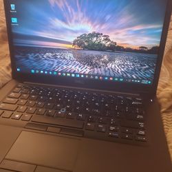 Dell Latitude7490/FL Studio 2024 with Autotune/Reason 5 Studio/Sony Vegas Pro/Virtual DJ/ comes with charger 
