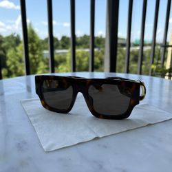LV Sunglasses 