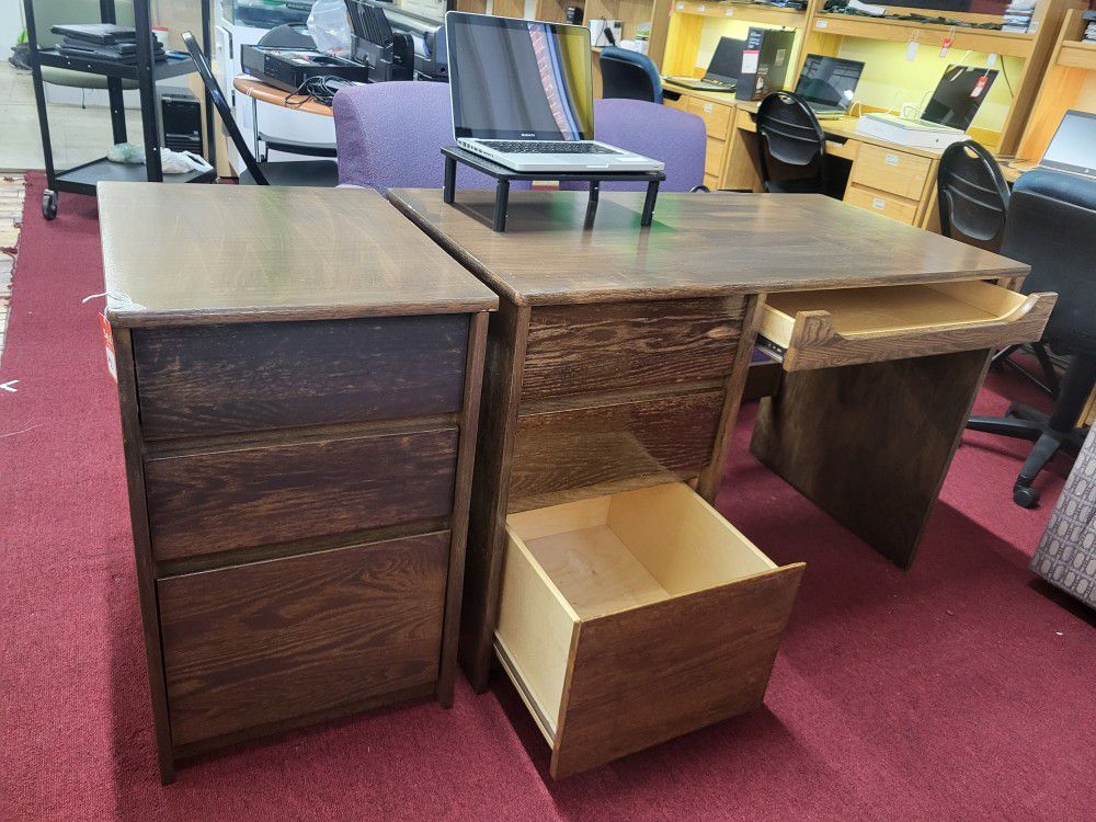 Desk And Dresser Set 