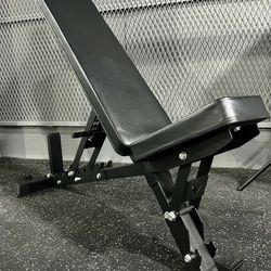 BRAND NEW Adjustable Weight Bench, Incline To Flat, Squat Rack, Bumper Plates, Barbell, Gym Mats Rubber Flooring 