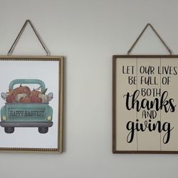 Double-sided Wall Hanging Decor