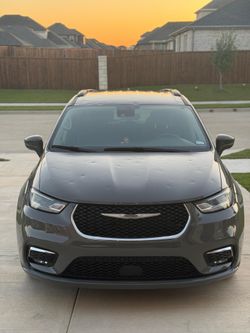 2022 Chrysler Pacifica