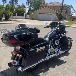 2010 Electra Glide Limited 