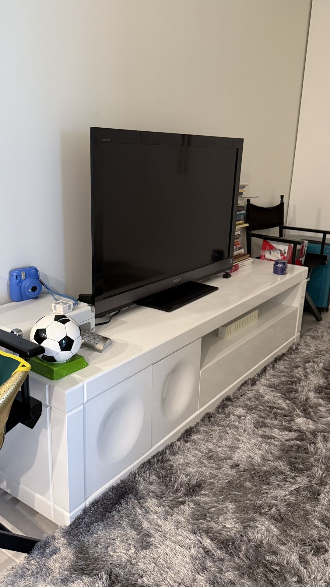 TV stand