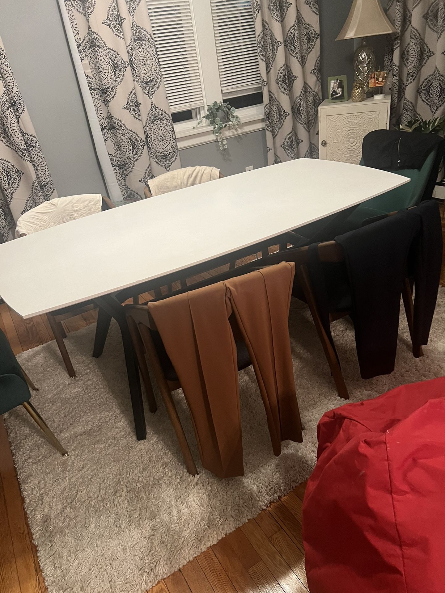 Living/Dining Room Table