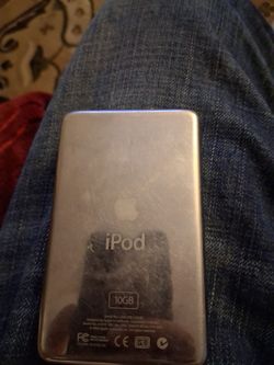 I pod 2nd gen 2002 10gb no charger