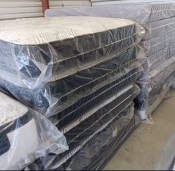 Mattresses and Boxprings + Delivery 🚚