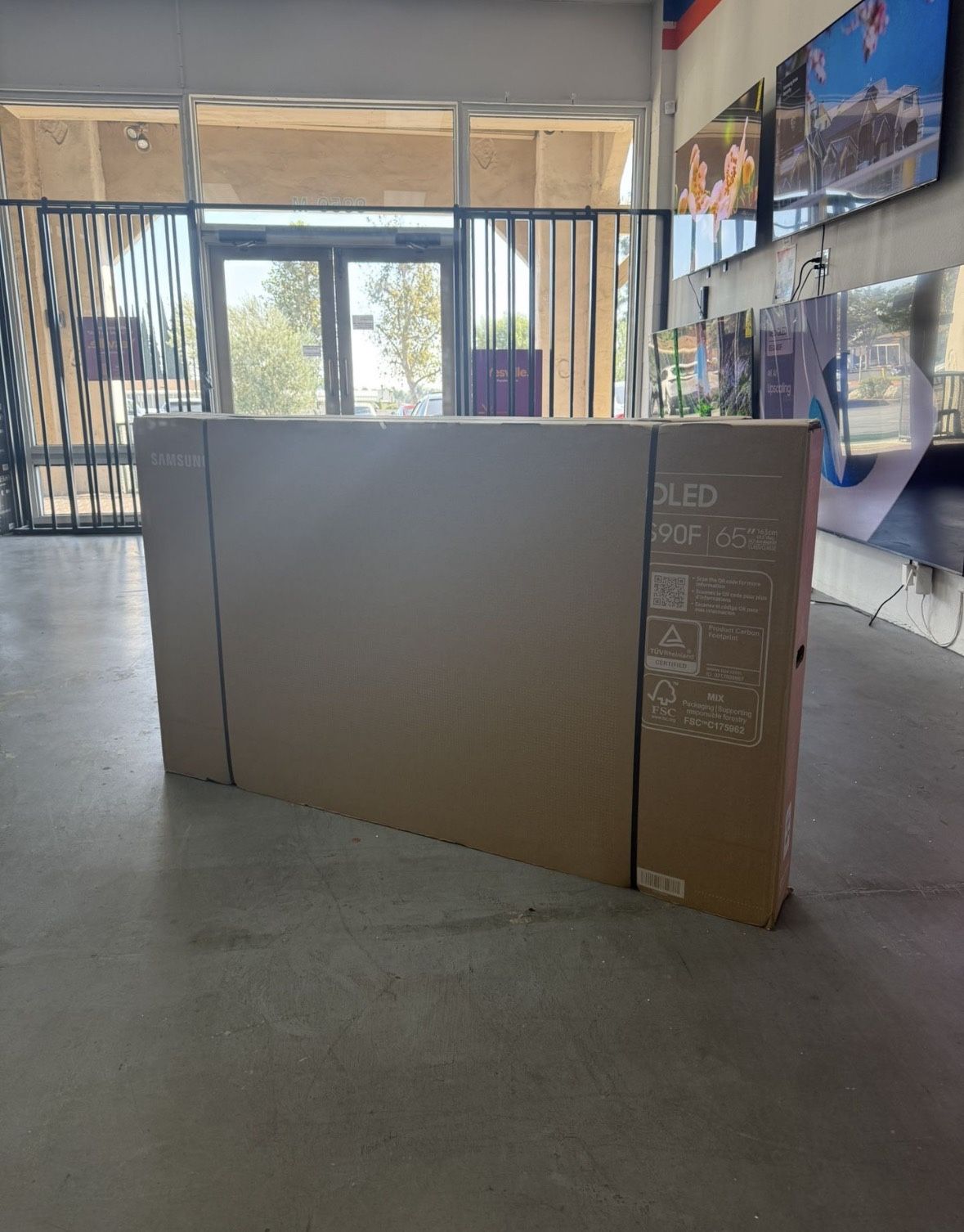 Samsung OLED TV 65 Inch Brand New