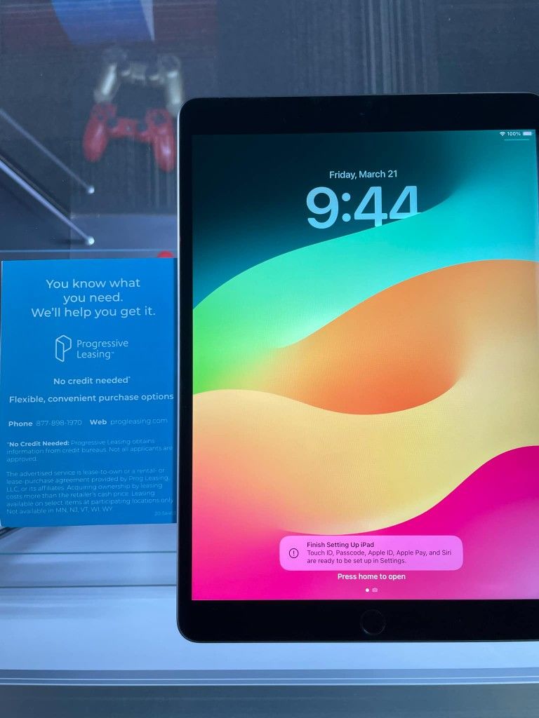 IPAD 7 32GB - $50 DOWN
