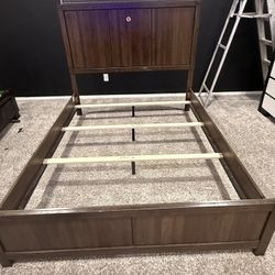 Queen Bed Frame 