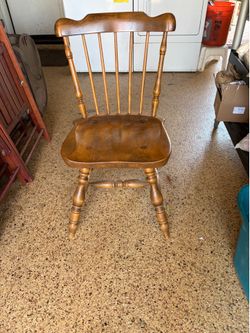 6 Windsor Spindleback Chairs
