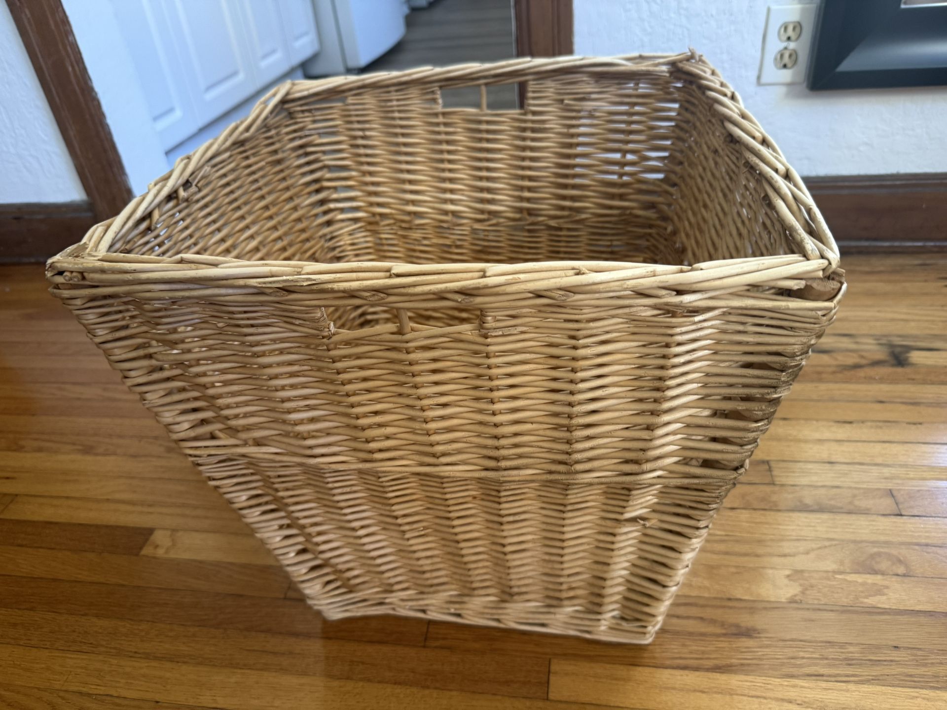 Handwoven Wicker Basket – Large Rectangular Storage Bin