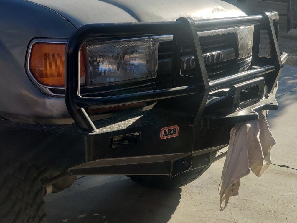 Toyota Land Cruiser Fzj80 ARB Front Bumper Delux 