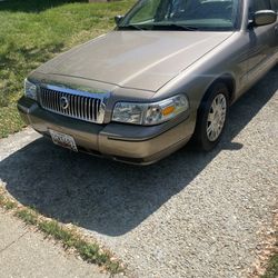 2006 Grand Marquis 