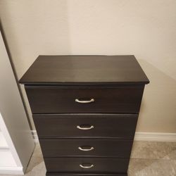 4 Drawer Dresser