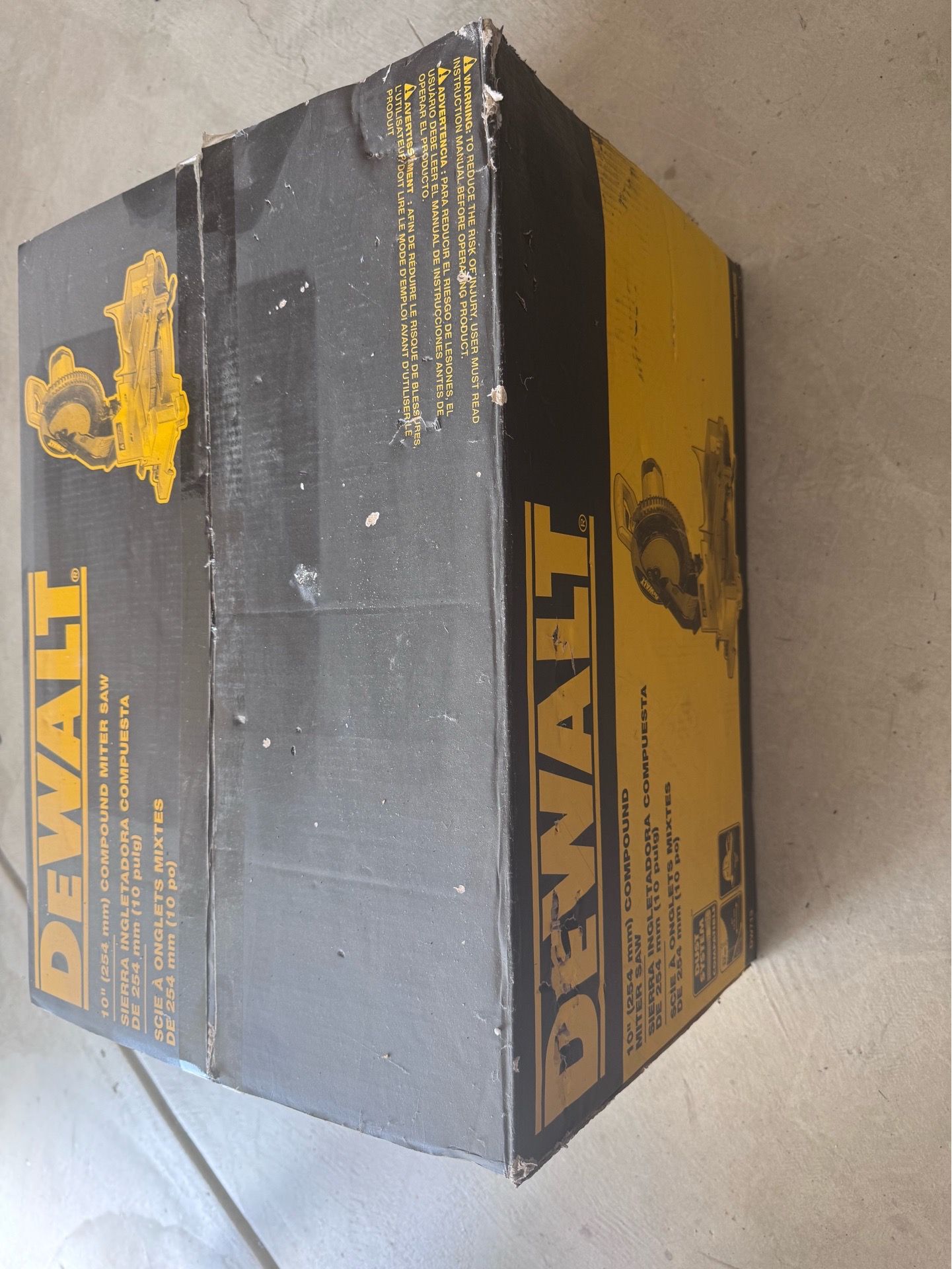 DeWalt DW713 corded miter saw