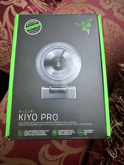 Razer Kiyo Pro Streaming Webcam 1080p 60FPS - CIB