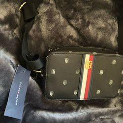 Tommy Hilfiger Crossbody Purse 