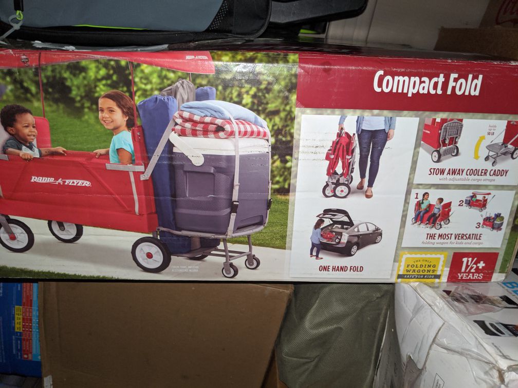 Radio flyer tailgater with cooler caddy