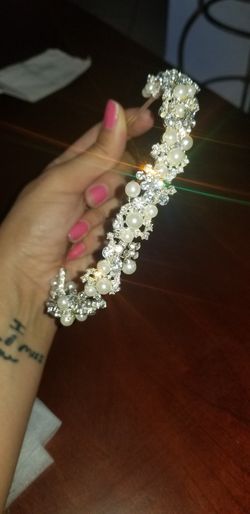 Wedding dress and accessories size 4