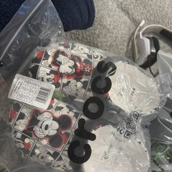 Minnie Mouse Crocs