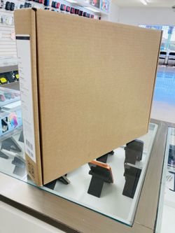 Dell 15 DC15250 8GB ram 512GB ssd