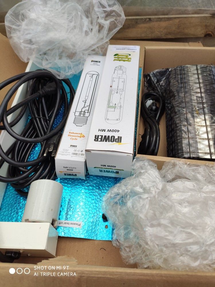 Ipower Ballast for Grow light, Bulbs Everything Needed