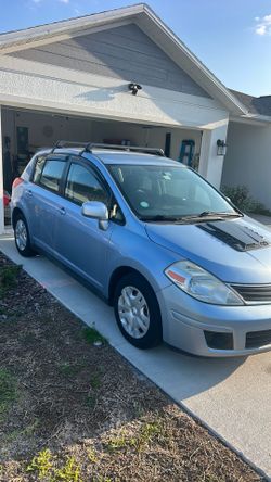 2011 NISSAN VERSA