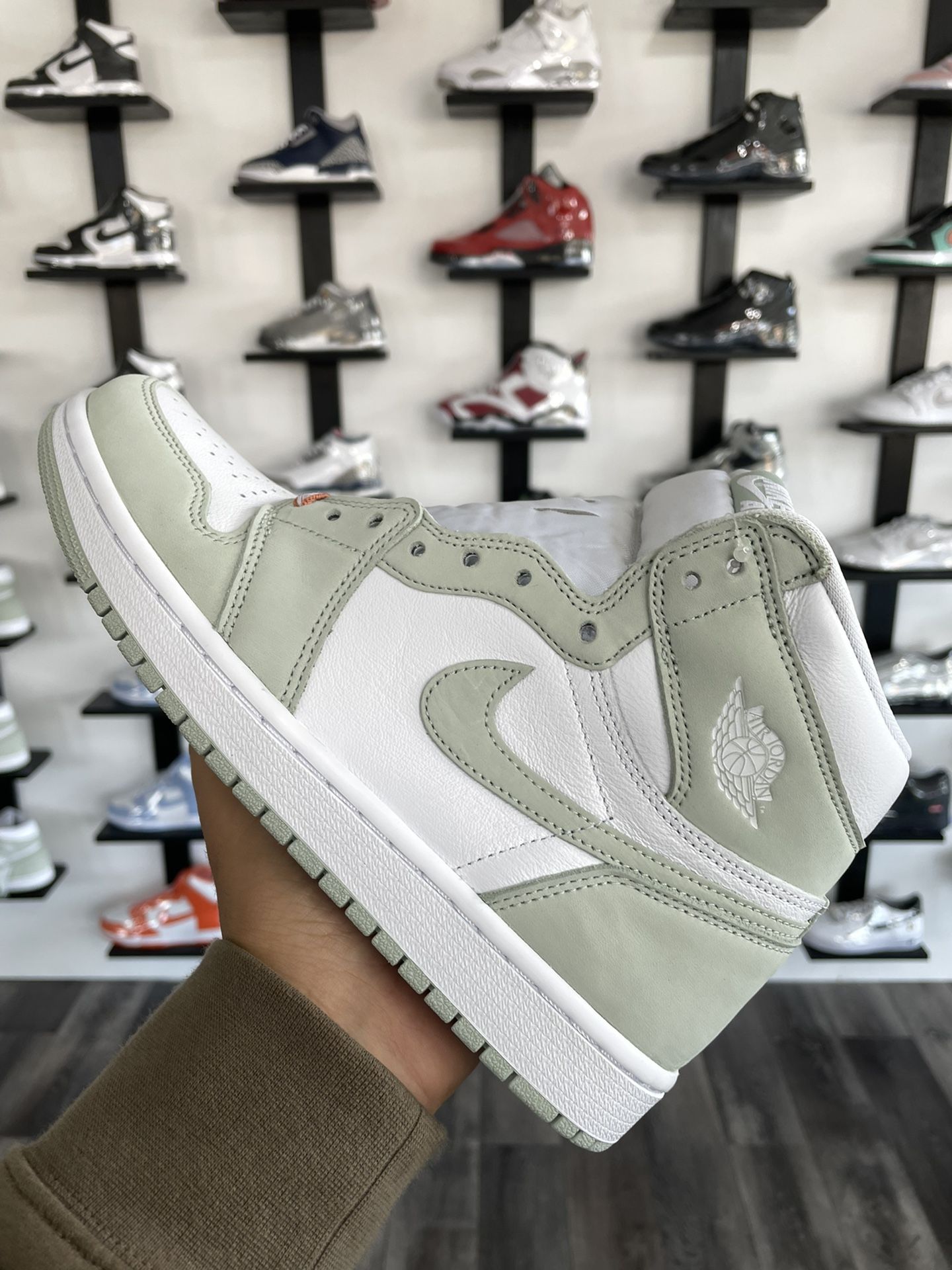 Jordan 1 Seafoam 