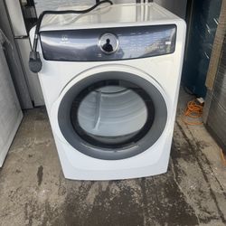 Electrolux Electric Dryer 7.0 Cubic Feet Brand New One Receipt For 90 Days Warranty 