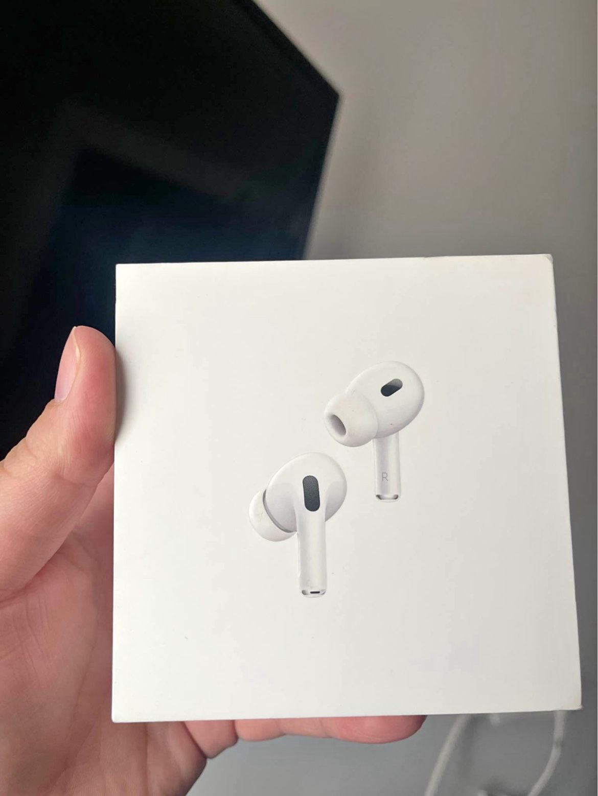 AirPods generation 2