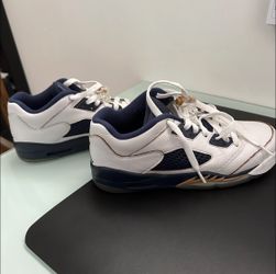 Youth jordans